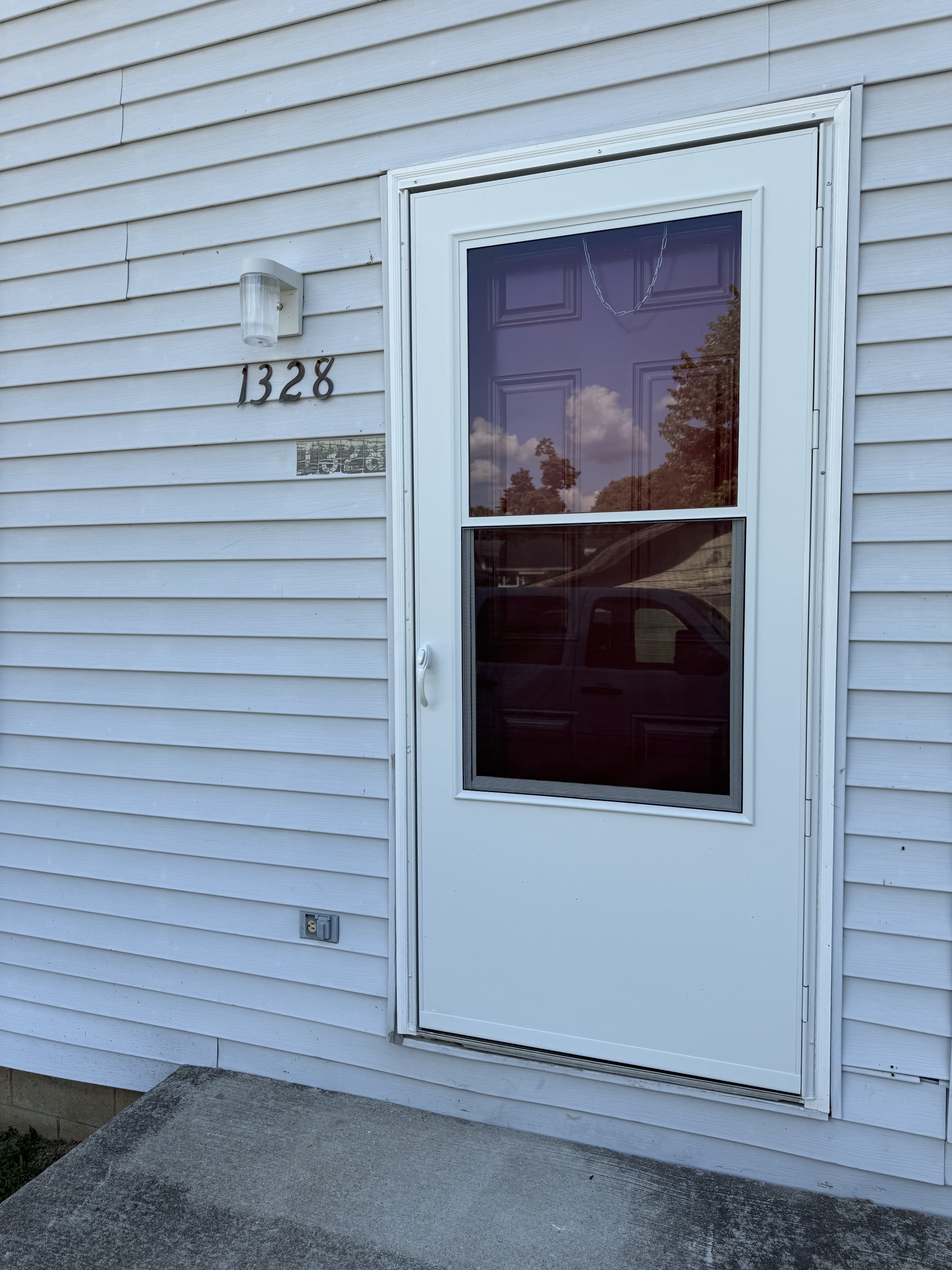 beech Street - 1328
